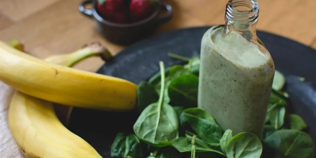 Best Greens Powder Supplement 2026: AG1 vs Organifi