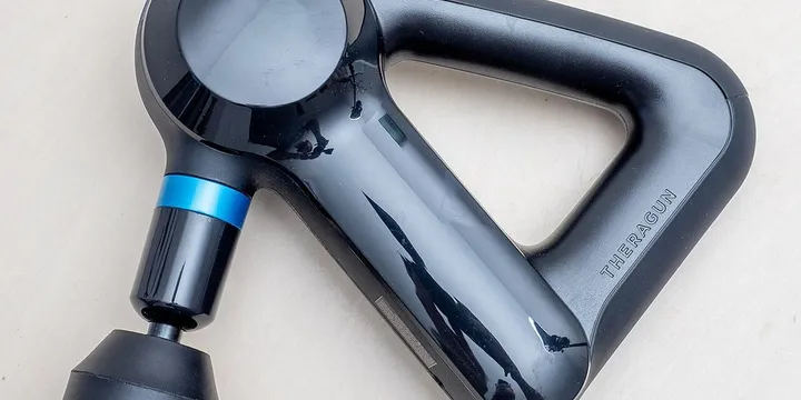 Best Massage Gun for Recovery 2026: Theragun vs Hypervolt