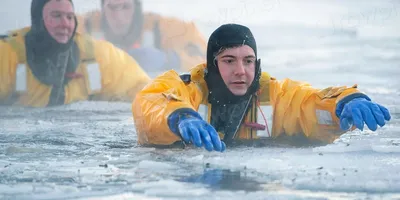 Cold Plunge vs Ice Bath: Which Is Better for Recovery?