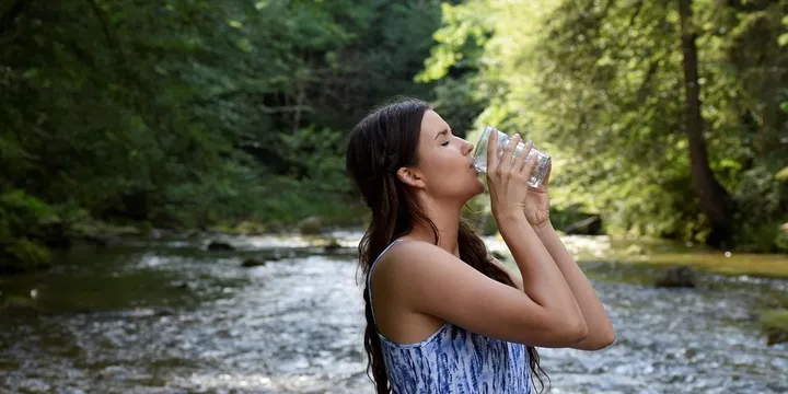 Signs of Dehydration and How to Optimize Your Daily Water...